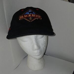 Black Bear Men Black Cap NWT